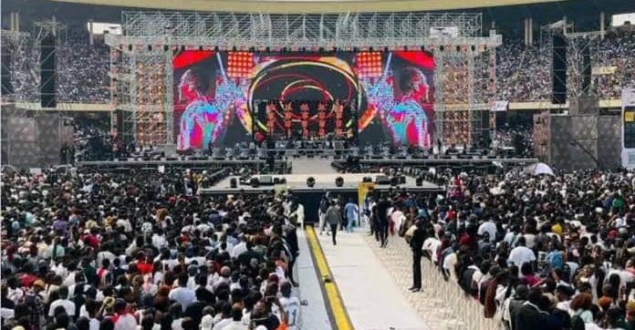 Tragédie au stade des Martyrs : Constant Mutamba exige des enquêtes approfondies après le concert de Mike Kalambay