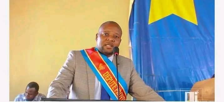 Révision de la constitution: Le député Mukendi Wamutshiya Justin appelle à un nouveau départ pour la RDC