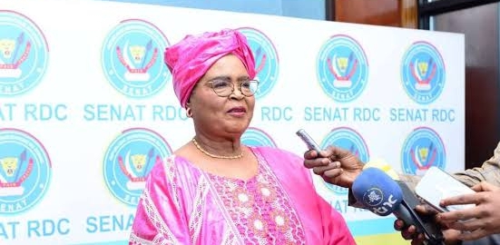 Mwene-Ditu: La sénatrice Florence Muleka lance la réhabilitation des écoles Anuarite 1 et Bujitu Buetu 1