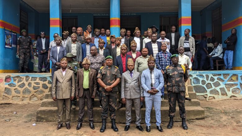 Beni: L’administrateur militaire du territoire en mission à Watalinga pour échanger avec la population de Kamango et Nobili